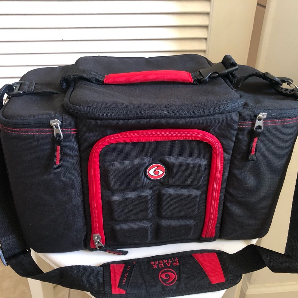 6 Pack Fitness Bag Innovator 300 
Meal Prep | Cooler bag | Fitness